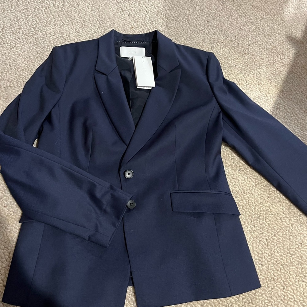 Hugo Boss navy blazer size 10. NWT.